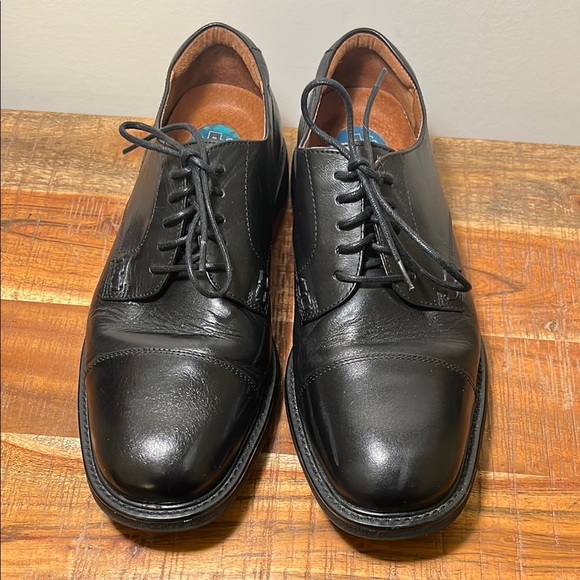 Florsheim Comfortech Black Oxford Shoes with Lace-Up Design, Mens 10 - Picture 2 of 8